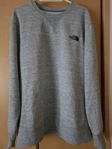 THE NORTH FACE 그레이 트레이닝복