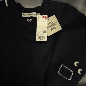 UNIQLO ANYA HINDMARCH 긴팔 스웨터 S 미사용 택 포함