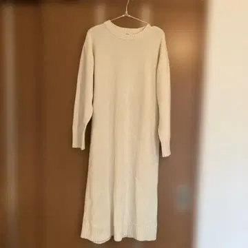 저널 스탠다드 화이트 니트 원피스