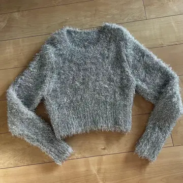 실버 크롭 니트 긴팔