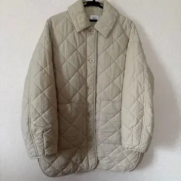 LOWRYS FARM 퀼팅 자켓 아이보리