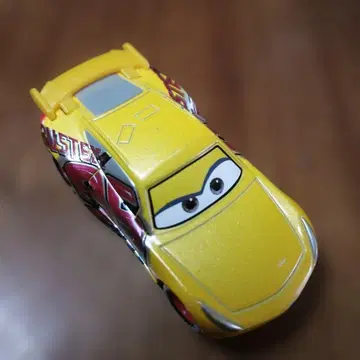 토미카 카즈 크루즈 라미레스 러스티즈 레이싱 타입