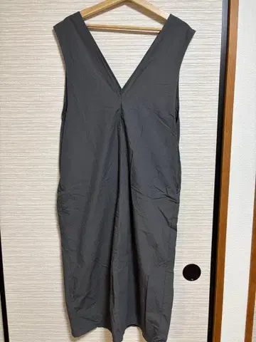 evam eva 그레이 V넥 슬리브리스 살로펫