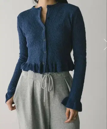 스타일 믹서기 프릴 헴 디자인 니트