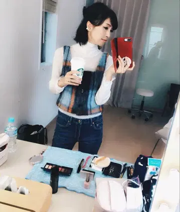 GREED International 체크 베스트