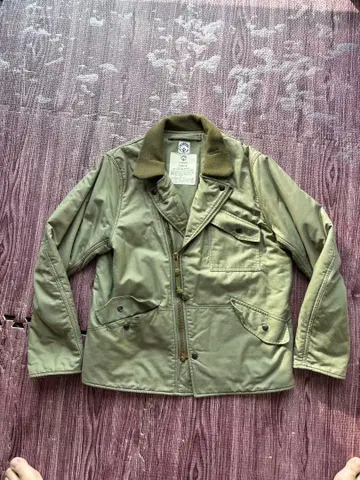 CORONA 밀리터리 자켓