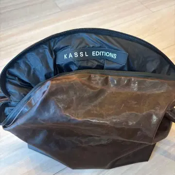 KASSL EDITIONS 파우치 래커 백