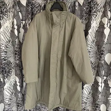 유니클로 C 충전솜 후디드 코트 M 카키