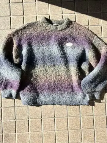 PROGRESS 풀-풀 멀티 컬러 니트 스웨터