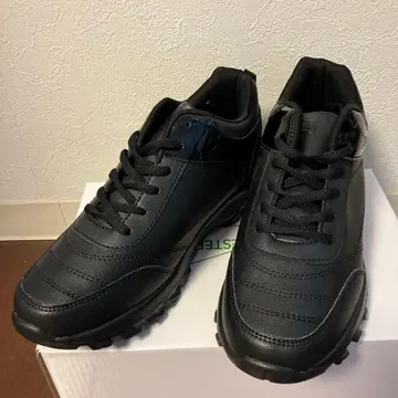 여성용 24.5cm 러닝화 방수 내충격 경량 스니커즈