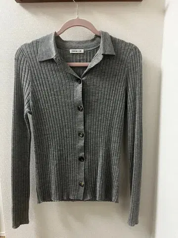 EVERYDAY I LIKE 그레이 리브 가디건