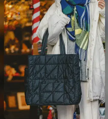 [ niko and - ] 오리지널 멀티 퀼트 토트백 블랙