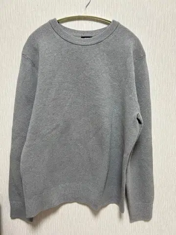 유니클로 워셔블 밀라노 리브 크루넥 스웨터 L 사이즈