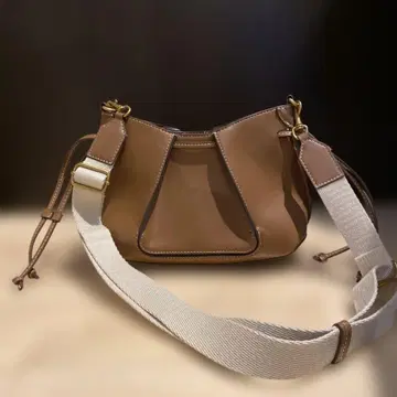 ZARA 브라운 숄더백 캔버스 스트랩