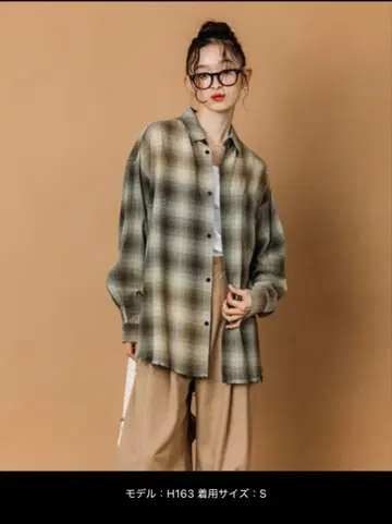 프릭스스토어 릴랙스핏 블리치 가공 옴브레 체크 플란넬 셔츠 L