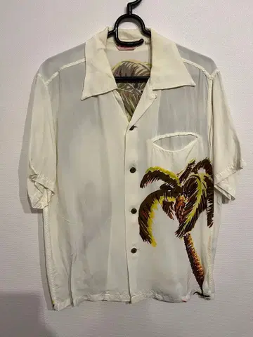 SUNSURF 하와이안 알로하 셔츠 S 사이즈.