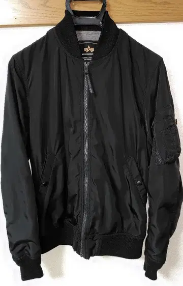 ALPHA INDUSTRIES(알파인더스트리) MA-1