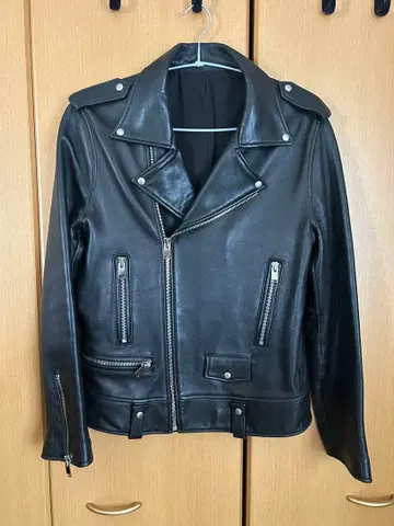 블랙 더블 라이더 자켓 XL 사이즈