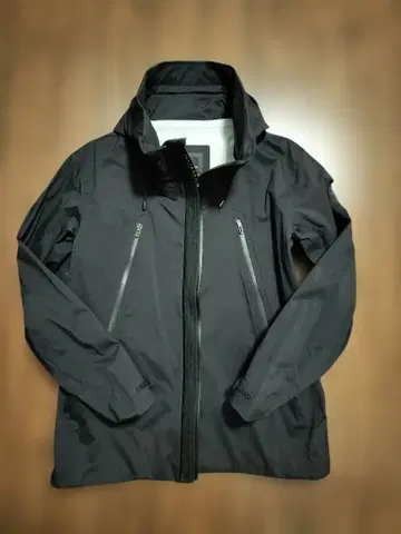 [ 새상품급 ] [ 가격 인하 ] 데상트 클레아스