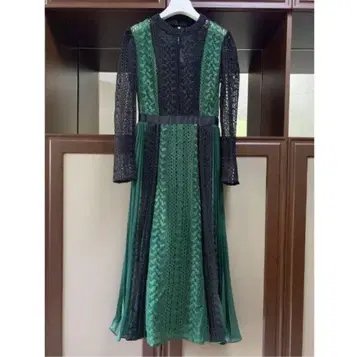 컬러 블록 드레스 그린 블랙 레이스 결혼식