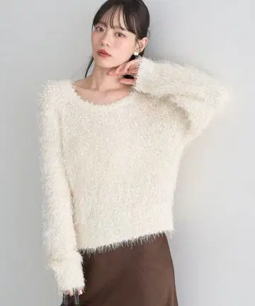 폼폼 얀 라메 니트 풀오버