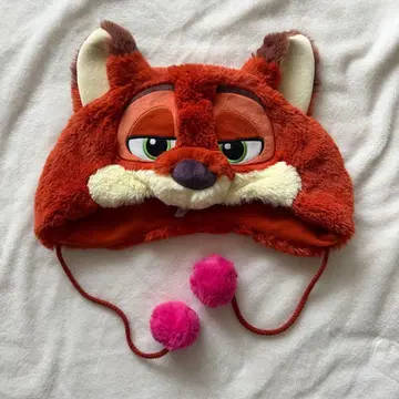 새상품급 주토피아 닉 팬캡