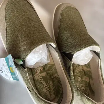 경량 발볼 넓은 스니커즈 새상품