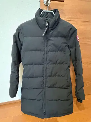 Canada Goose 블랙 다운 자켓