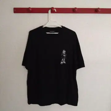 엠포리오 아르마니 반팔 티셔츠