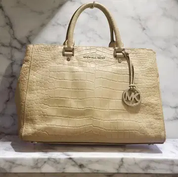 MICHAEL KORS 크로커다일 패턴 핸드백 대용량 베이지