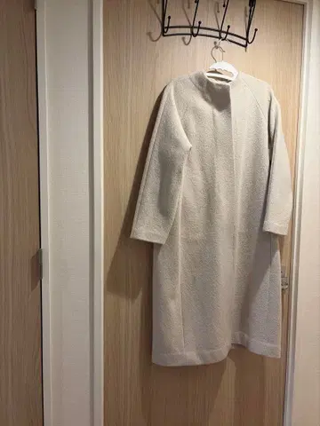 evam eva 롱 코트 아이보리 컬러 1 사이즈