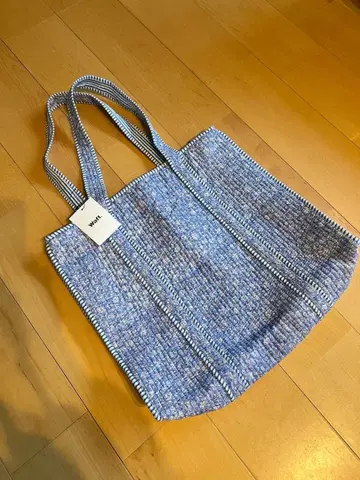 waft. 미사용 새상품급 블루 계열 스트라이프 꽃무늬 토트백 택 포함