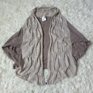 YARRA 야라 린넨 혼방 판초풍 가디건 케이블 보더