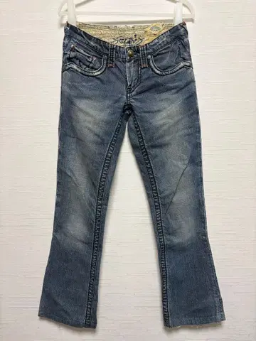 새상품급 Stitch's 스티치즈 데님 세미 플레어