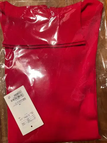 유나이티드 애로우즈 티셔츠 터틀넥