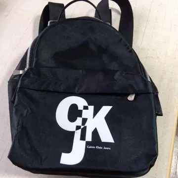 Calvin Klein Jeans 블랙 백팩