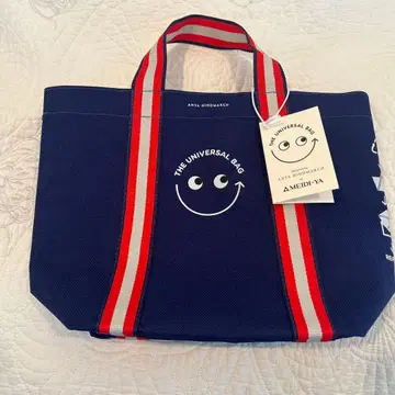 ANYA HINDMARCH 더 유니버설 백 네이비