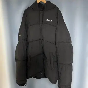 RVCA 블랙 다운 자켓