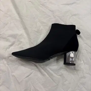 STACCATO 스틸레토 부츠 23.5