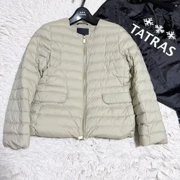 23년 모델 새상품급 TATRAS NOKO 다운 자켓 베이지 02 M