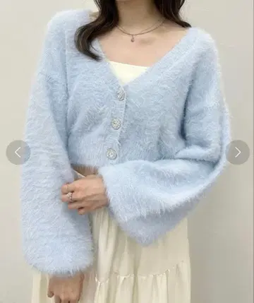 Heather 주얼 버튼 니트 가디건 스카이블루