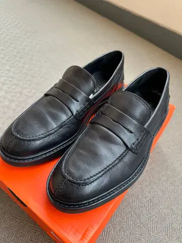 GEOX RESPIRA 블랙 로퍼 24.5cm