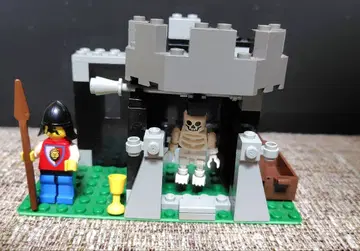 레고 LEGO 6036 해골과 감시병 정크제품