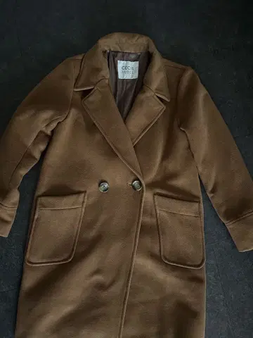 세실 맥비 브라운 체스터 코트 더블 브레스트 M