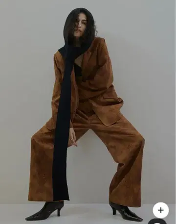 아메리빈티지 SUEDE EMBROIDERY PANTS 새상품
