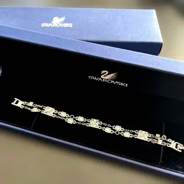 새상품급 [ Swarovski ] 팔찌 스와로브스키