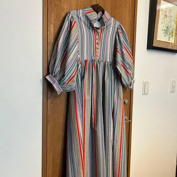 LONDA 컬러풀 스트라이프 롱 드레스