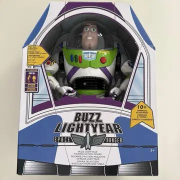 버즈 라이트이어 피규어