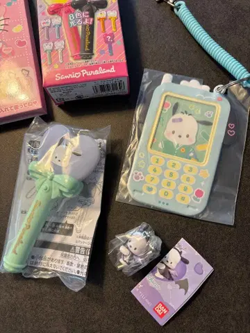 산리오 포차코 미니 기프트 퍼레이드 라이트 휴대용 케이스 가챠가챠