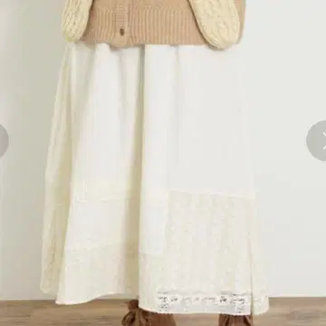 사만사 모스모스 밑단 패치워크 레이스 스커트